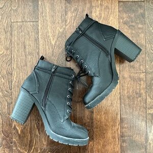 JustFab Black Chunky Heel Ankle Booties